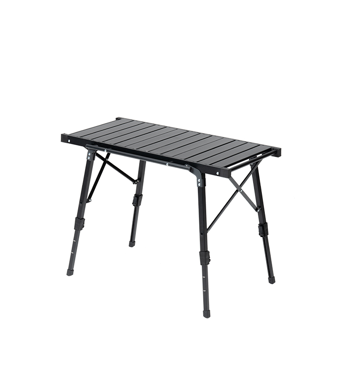 IGT Adjustable-Height BBQ Table view 3